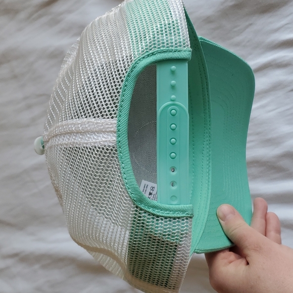 Merrell Green hiking Truckets Mesh Hat - Picture 5 of 10